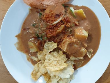 Gado-Gado Bonbin Cikini