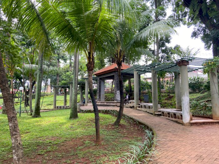 Taman Langsat, Kebayoran Baru