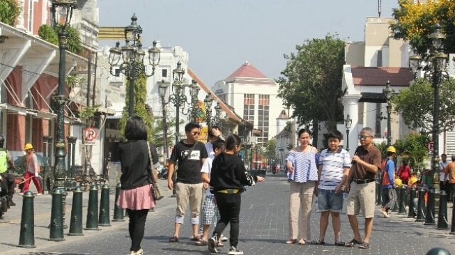 Travel sejarah kota semarang