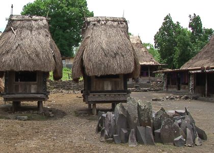 wisata misteri penuh mistis pulau flores